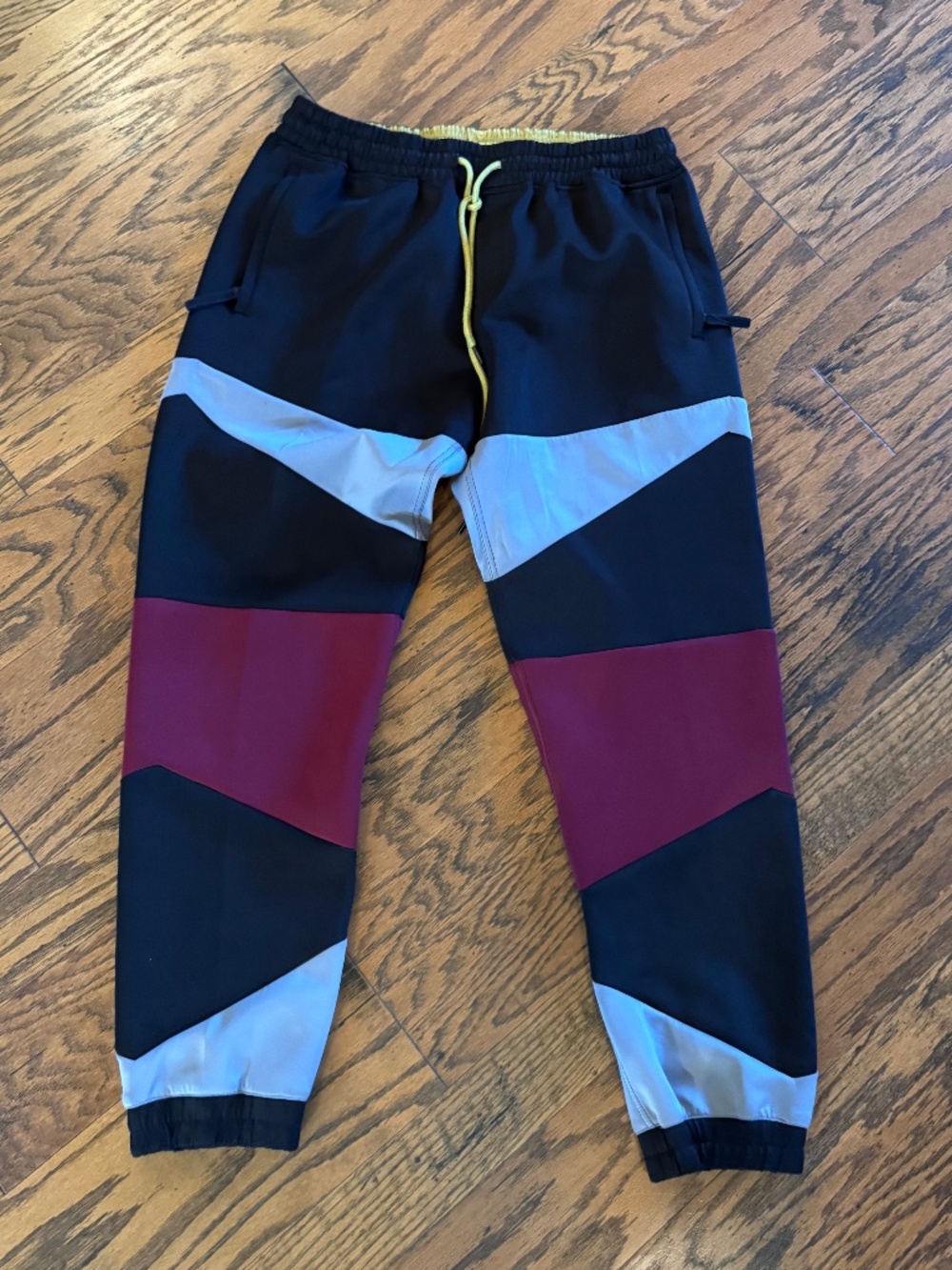 Fairplay Los Angeles Track Pants Joggers Black Maroon Size 40
